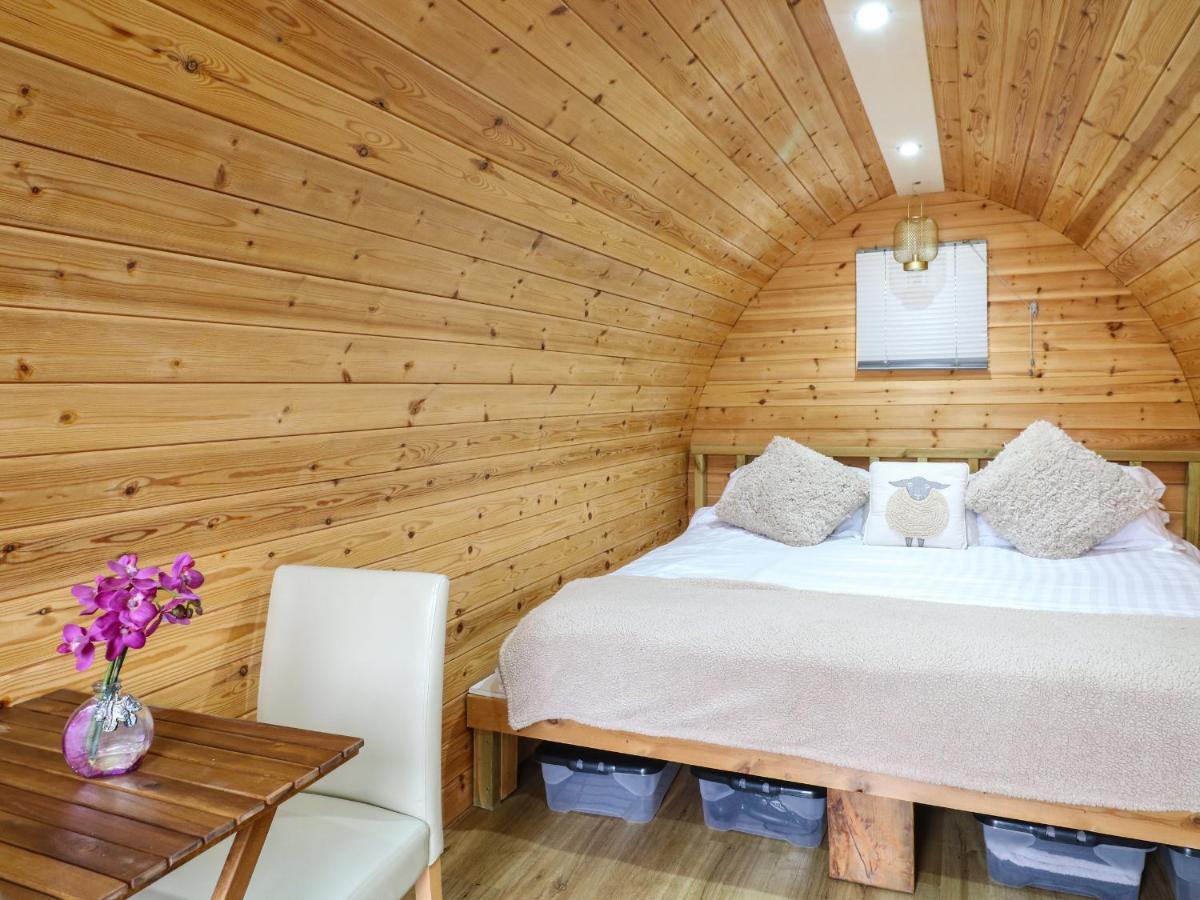 The Pod At Bank House Farm Stafford Exterior foto