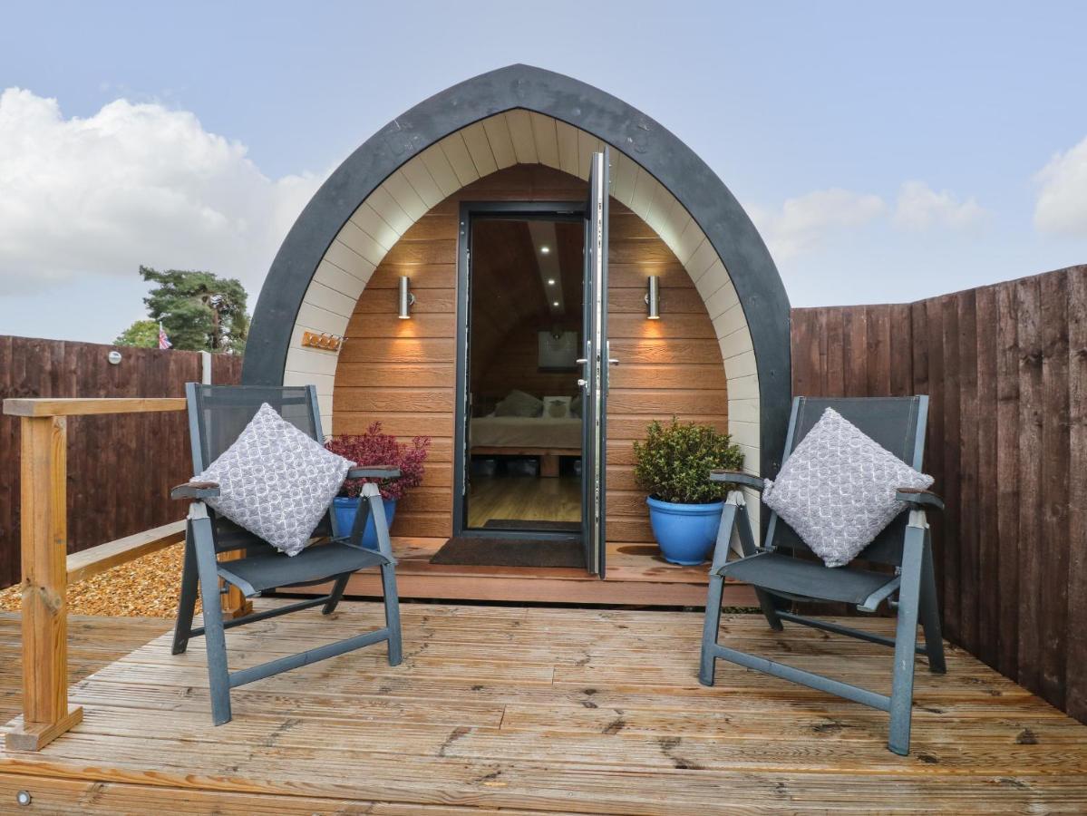 The Pod At Bank House Farm Stafford Exterior foto